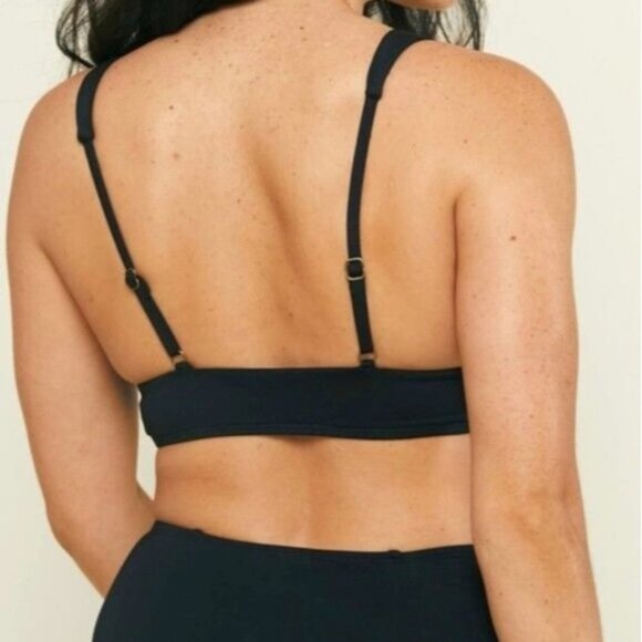 Andie Swim The Belize Bikini Top Removable Cups V Neck Black M - Picture 2 of 6